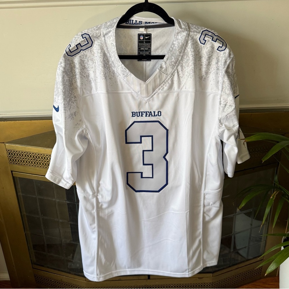 NWT Buffalo Bills Damar Hamlin White 2025 Rivalries Jersey